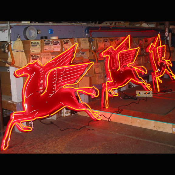 Custom Neon Signs Skyline Neon Minneapolis, MN